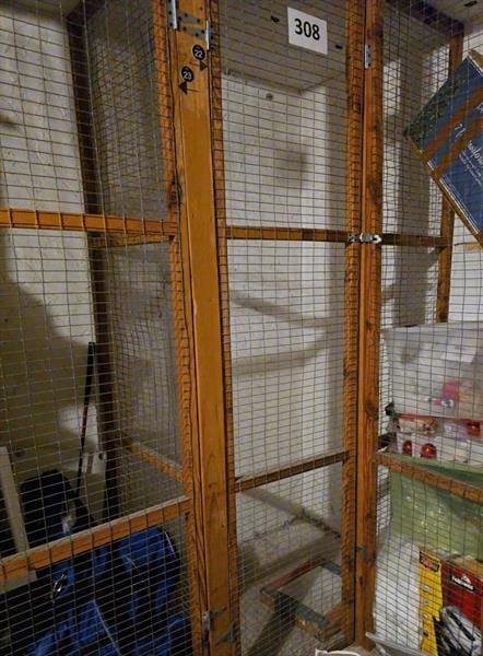 Building Photo - 670 Tennis Club Dr