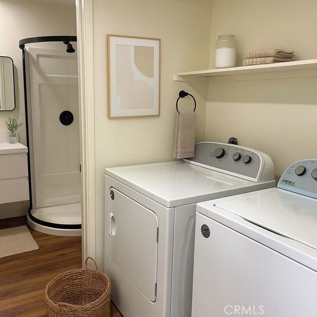 Building Photo - 239 Linwood Ave