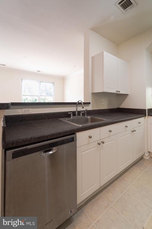 Building Photo - 11391 Aristotle Dr
