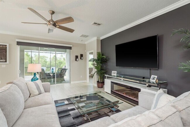 Building Photo - 17026 Shell Bay Dr