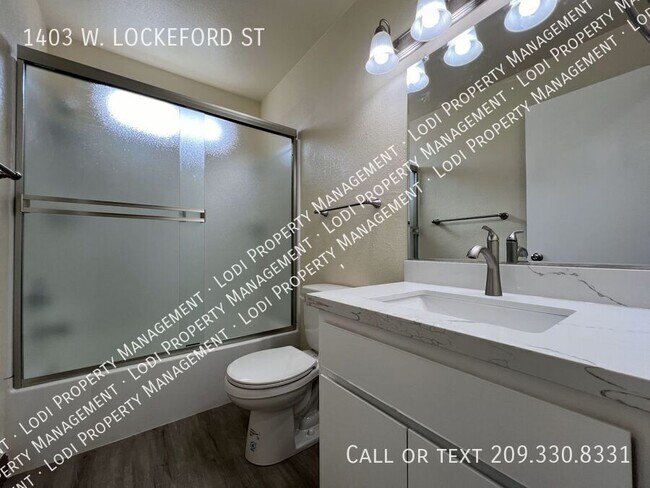 Building Photo - 1403 W Lockeford St