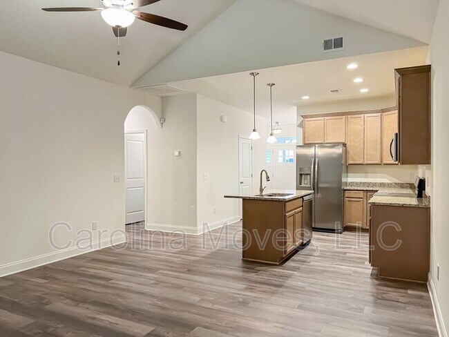 Building Photo - 508 Dottie Ct