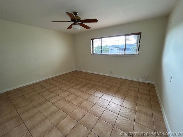 Building Photo - 3011 SE Aster Ln