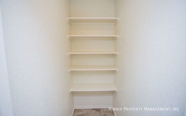 Building Photo - 5714 120th St