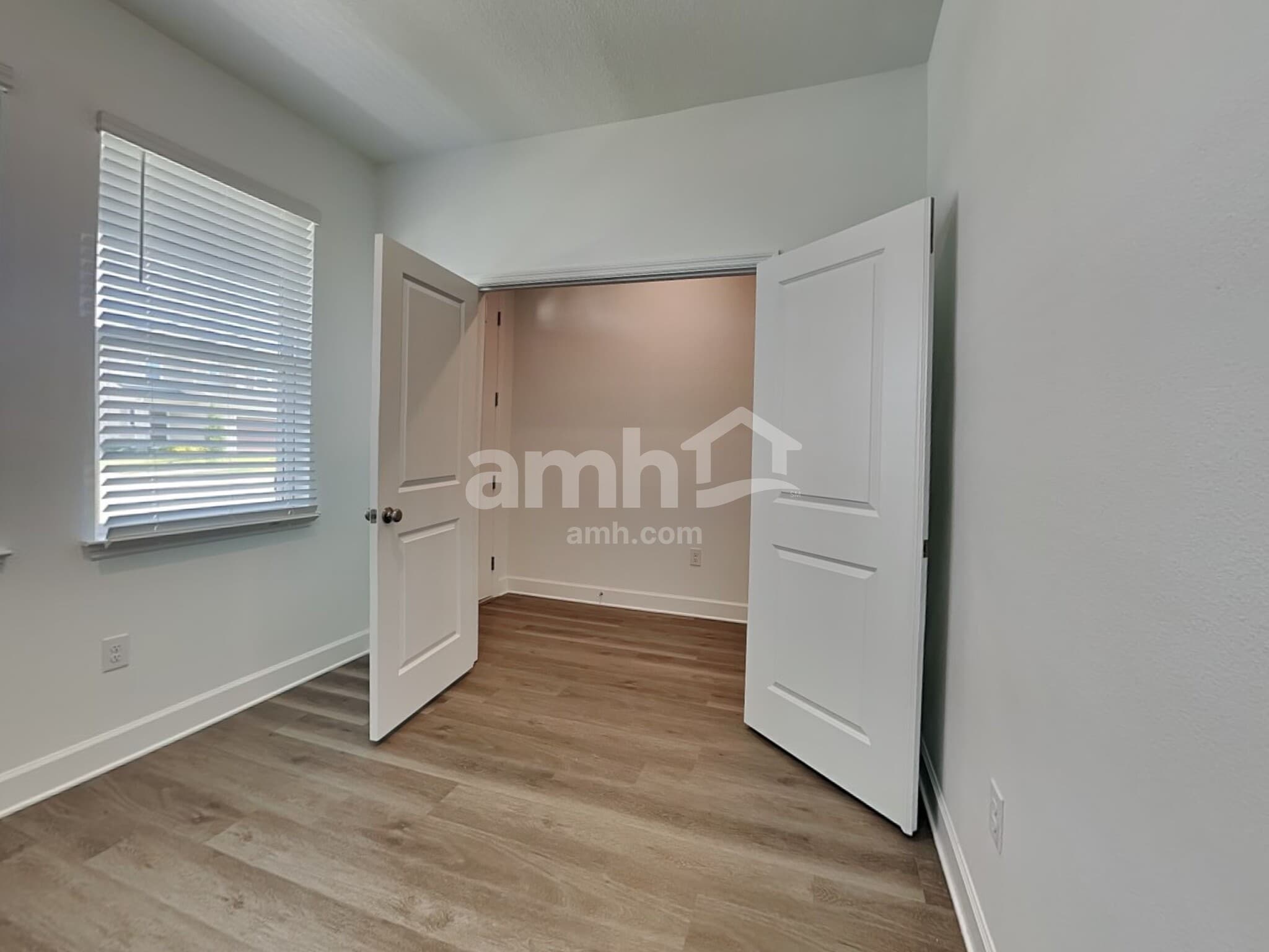Building Photo - 37777 Dusty Saddle Ln