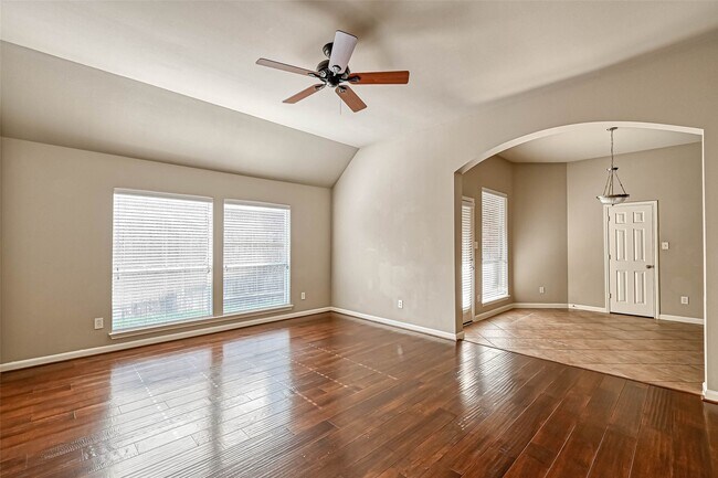 Building Photo - 26606 Boulder Cove Ct