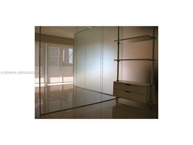 Building Photo - 2694 Inagua Ave