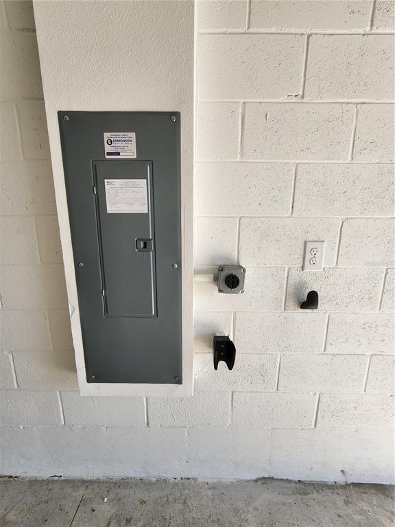 Building Photo - 19203 Allium Pl