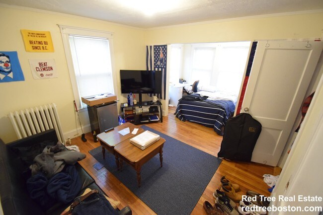 Building Photo - 24 Crosby Rd