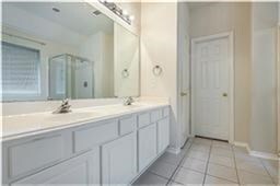 Building Photo - 12210 Woody Hollow Dr