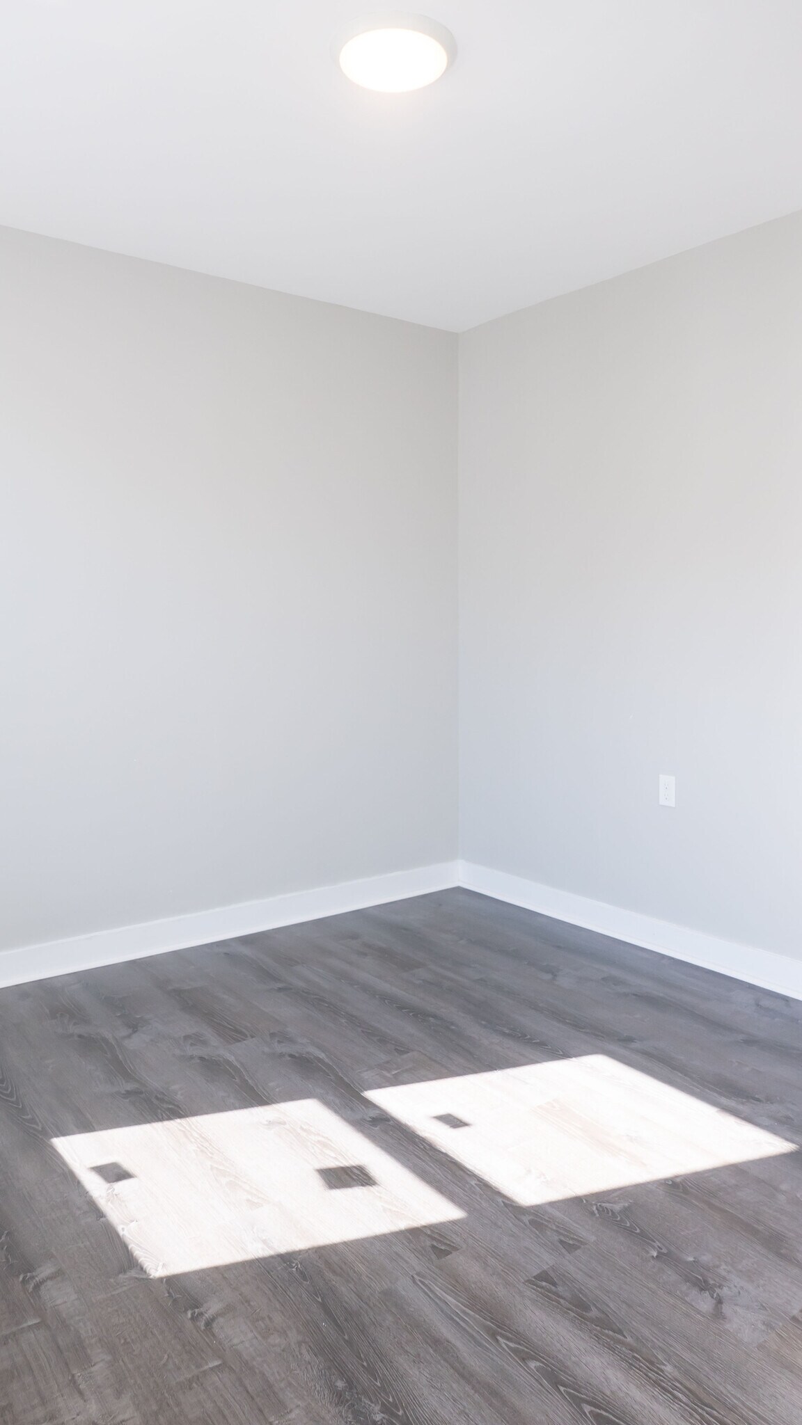 Building Photo - 268 Brown St