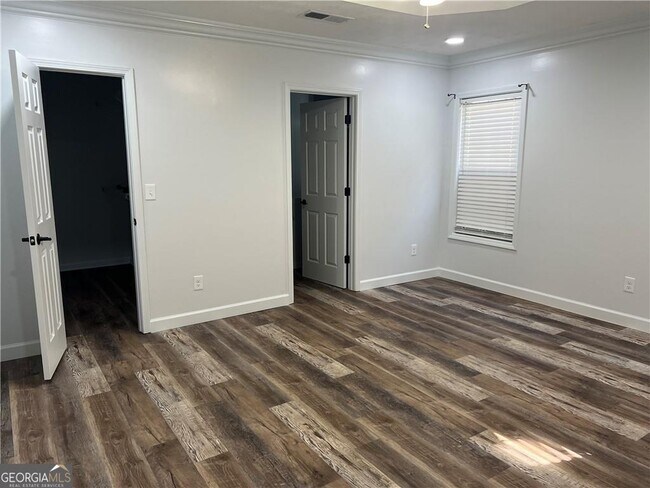 Building Photo - 1523 Hayden Mill Way