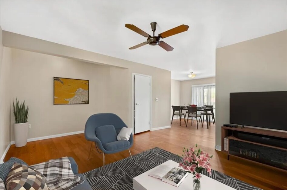 Building Photo - 2324 Woodward Ave