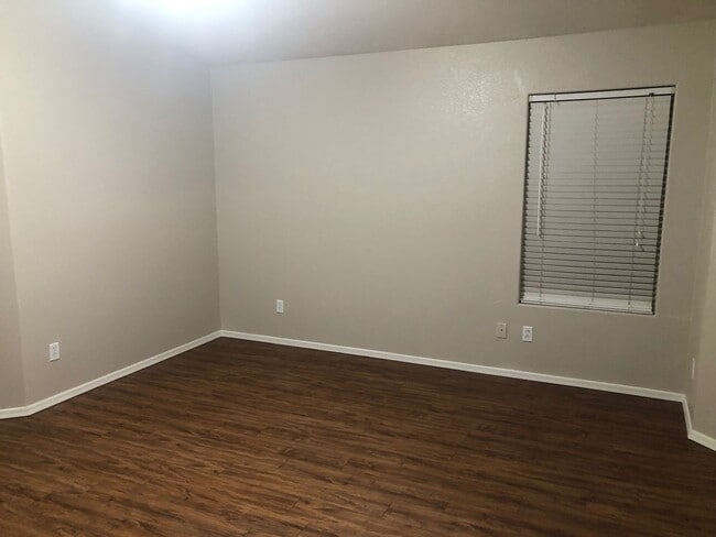 Building Photo - Long Term rental in Chandler