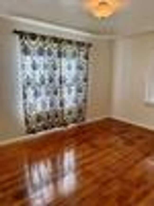 Building Photo - Updated 3/1/1 home in Owasso