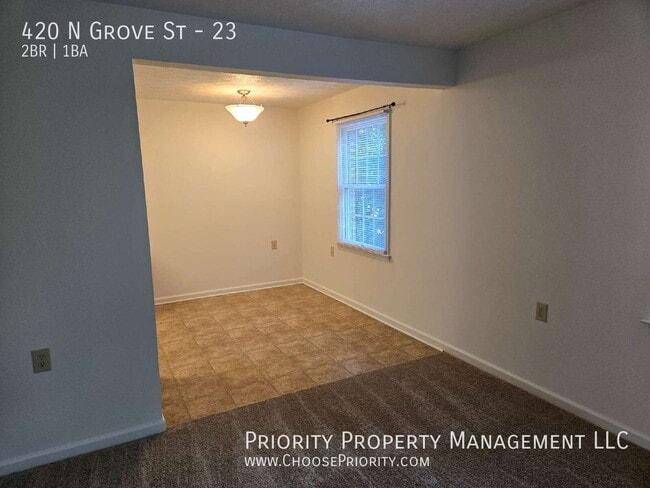 Building Photo - 420 N Grove St