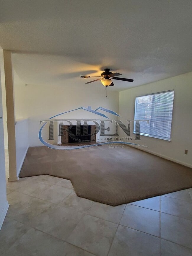 Building Photo - Cute 3 bedroom, 2 bath house