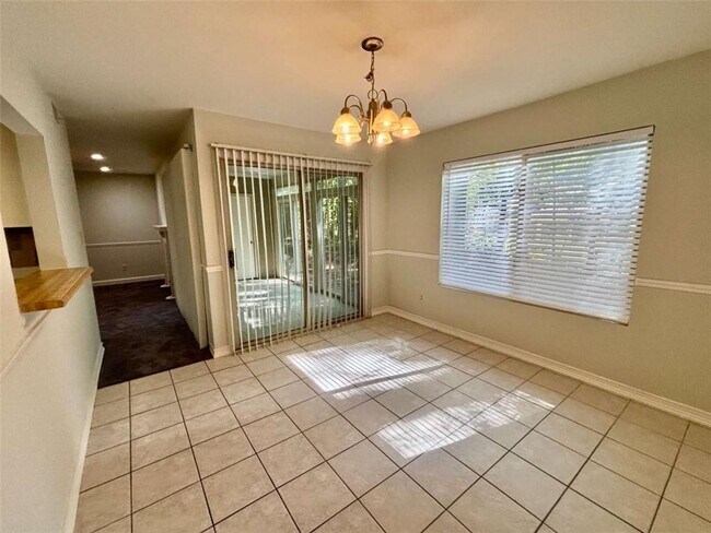 Building Photo - 57 Doranne Ct