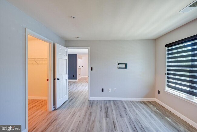 Building Photo - 8905 Stone Creek Pl