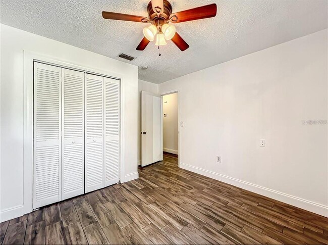 Building Photo - 1339 Bramblewood Dr