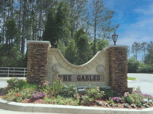 Building Photo - The Gables 2BR | 2.5BA Townhome!