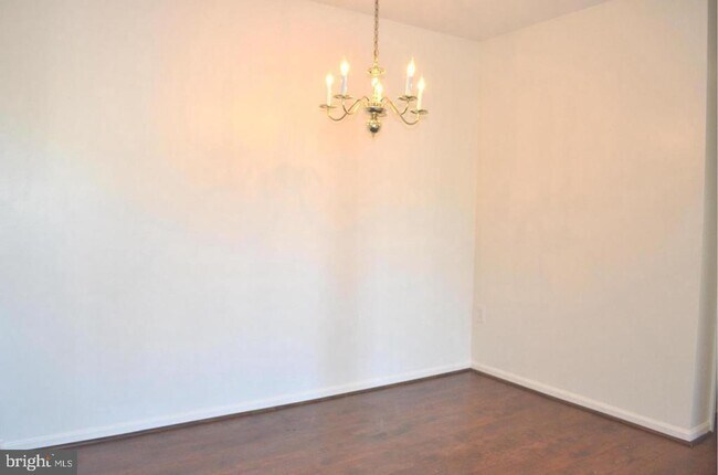 Building Photo - 8383 Buttress Ln