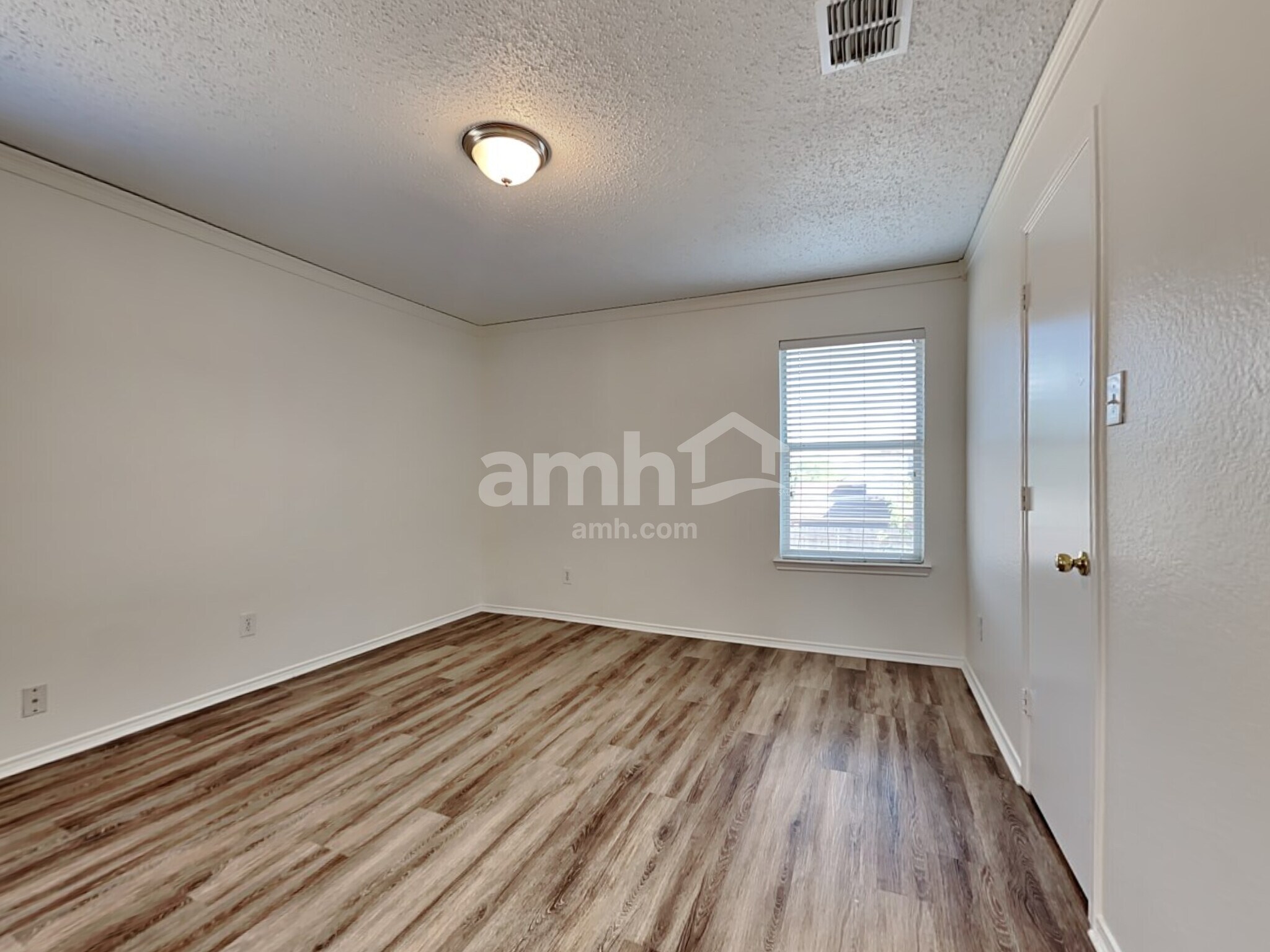 Building Photo - 7417 Marsland Ln