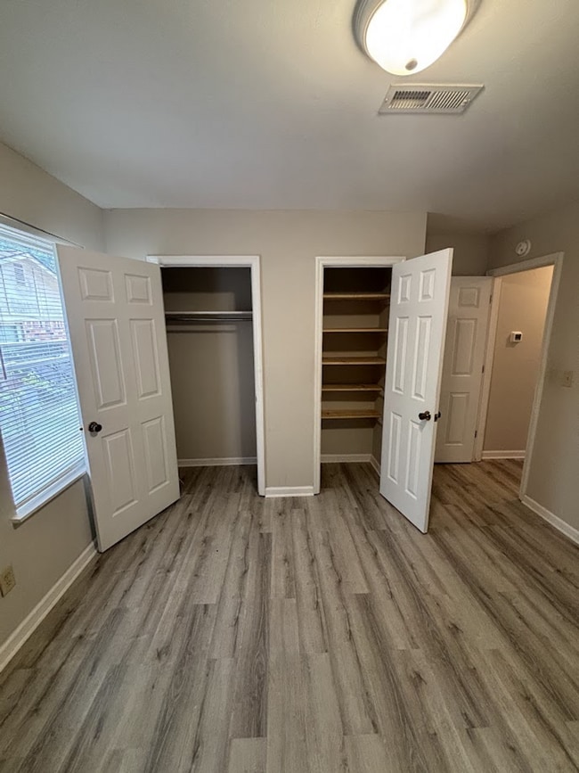 Building Photo - Great 2Br 1Ba Dorchester II School District
