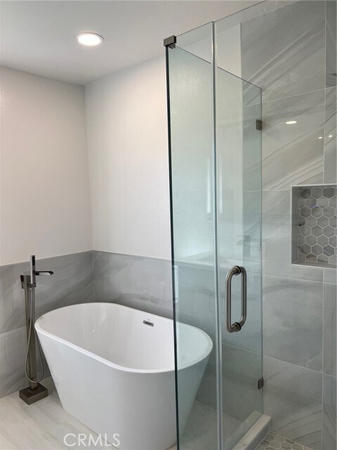 Building Photo - 907 Bolker Way