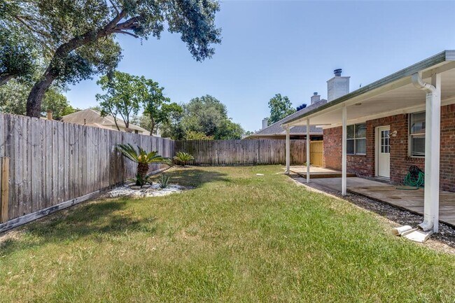 Building Photo - 3012 High Plains Dr
