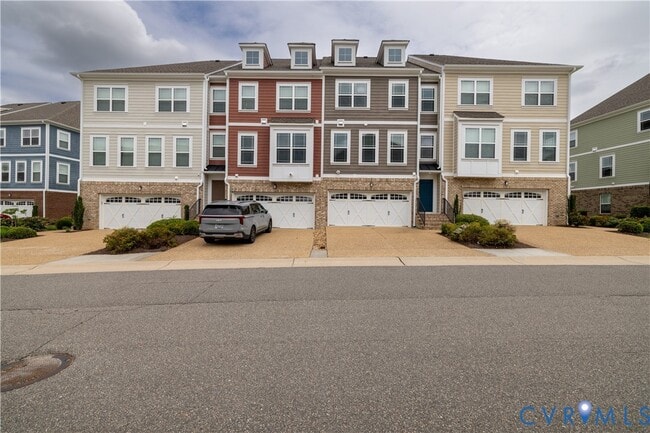 Building Photo - 11443 Hayloft Ln