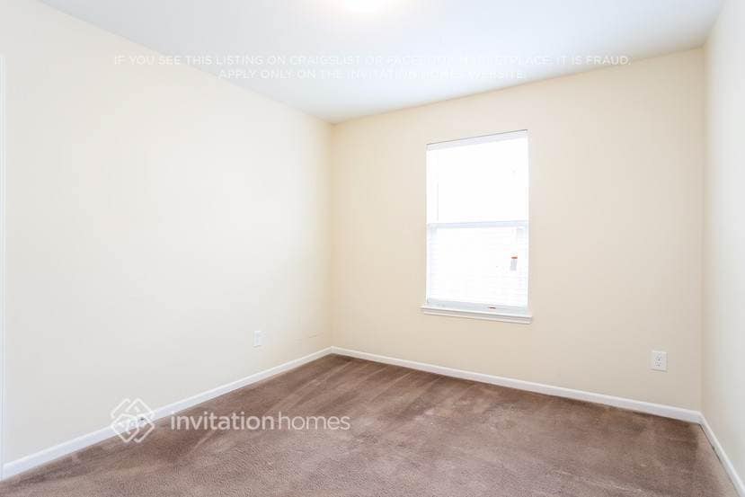 Building Photo - 5802 Le Carpe Plantation Ct