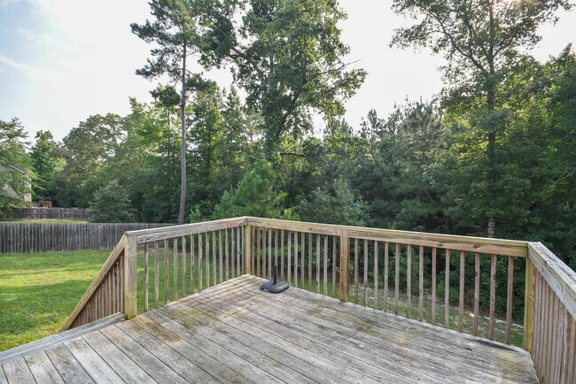 Building Photo - 217 Rolling Stone Ct
