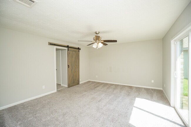 Building Photo - 22418 Goldstone Dr