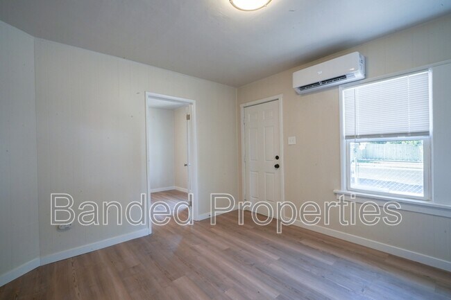 Building Photo - 8927 W 2800 S