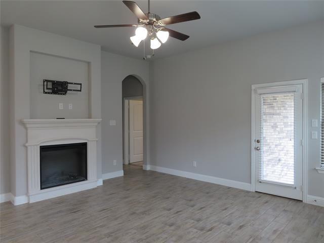 Building Photo - 426 Oleander Dr