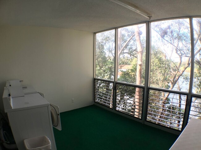 Building Photo - 358NEW