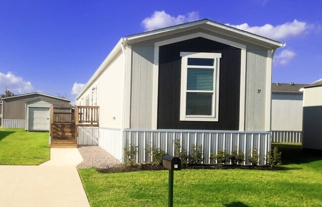 Building Photo - 1604 American Dr