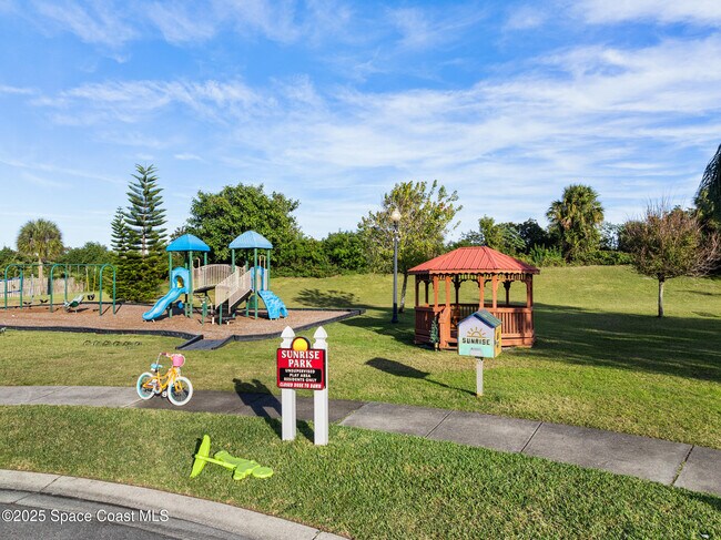 Building Photo - 1017 Homewood Ave