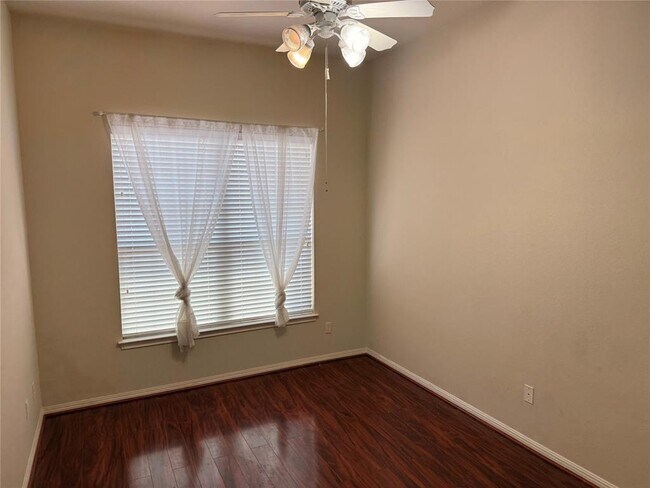 Building Photo - 11316 Faber Valley Cove
