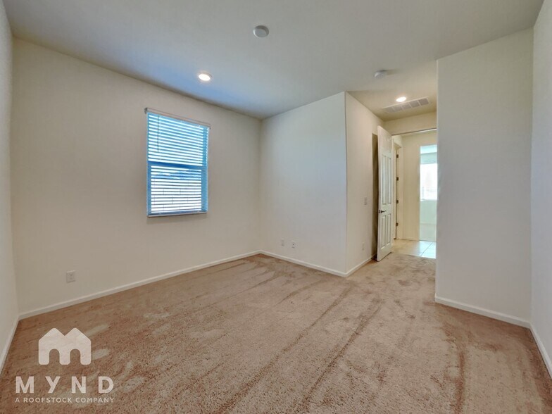 Building Photo - 3456 W Granite Vista Dr