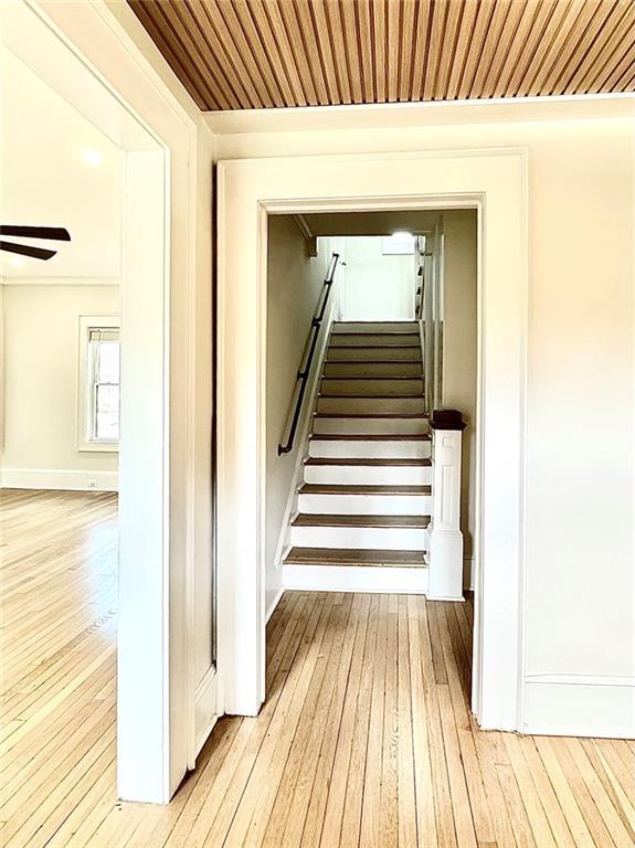 Building Photo - 38 Delmont Dr NE