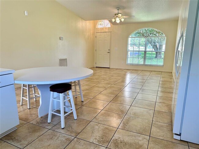 Building Photo - 4416 Redcoat Dr