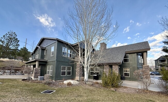 Building Photo - 1820 Fox Bay Dr