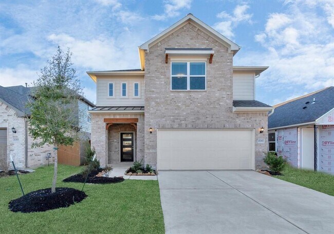 Primary Photo - 21267 Catalina Palm Dr