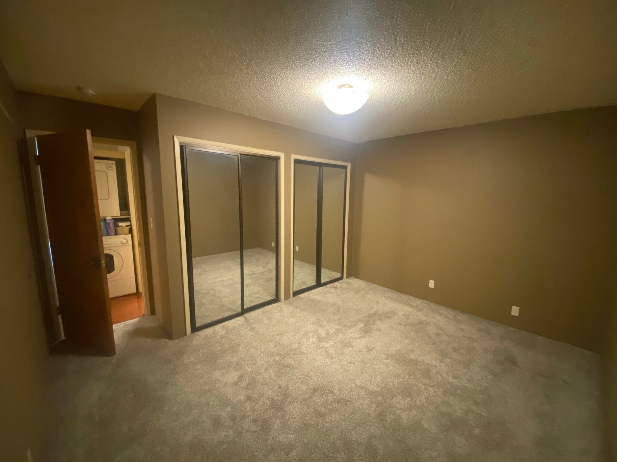 Building Photo - 1220 NW State St