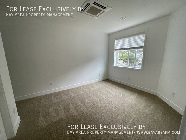 Building Photo - 195 Avenue Cabrillo-8