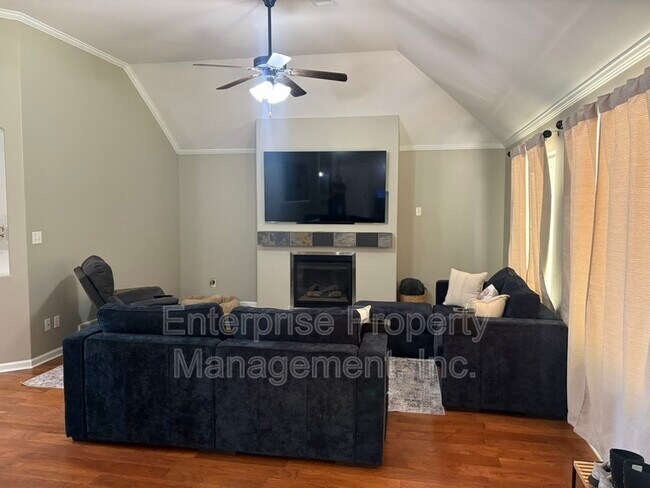 Building Photo - 6153 Lubiani Valley Dr