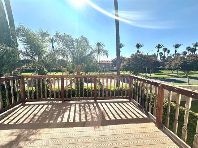 Building Photo - 8042 San Tropez Ct
