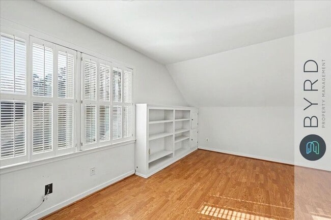 Building Photo - 14304 Cove Ridge Pl